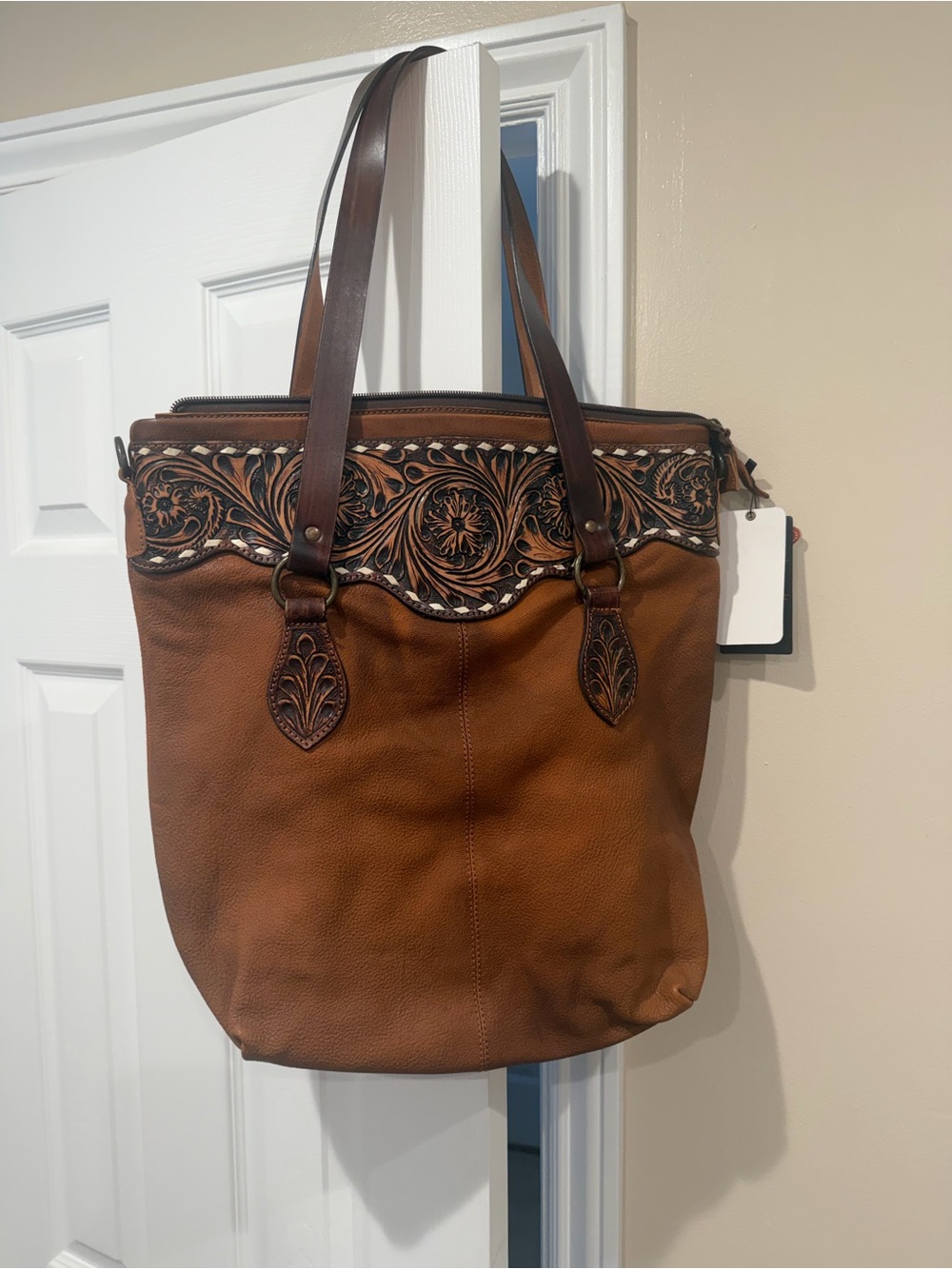 NWT - American Darling Brown Leather Tote Bag with Floral Tooled Trim w/strap